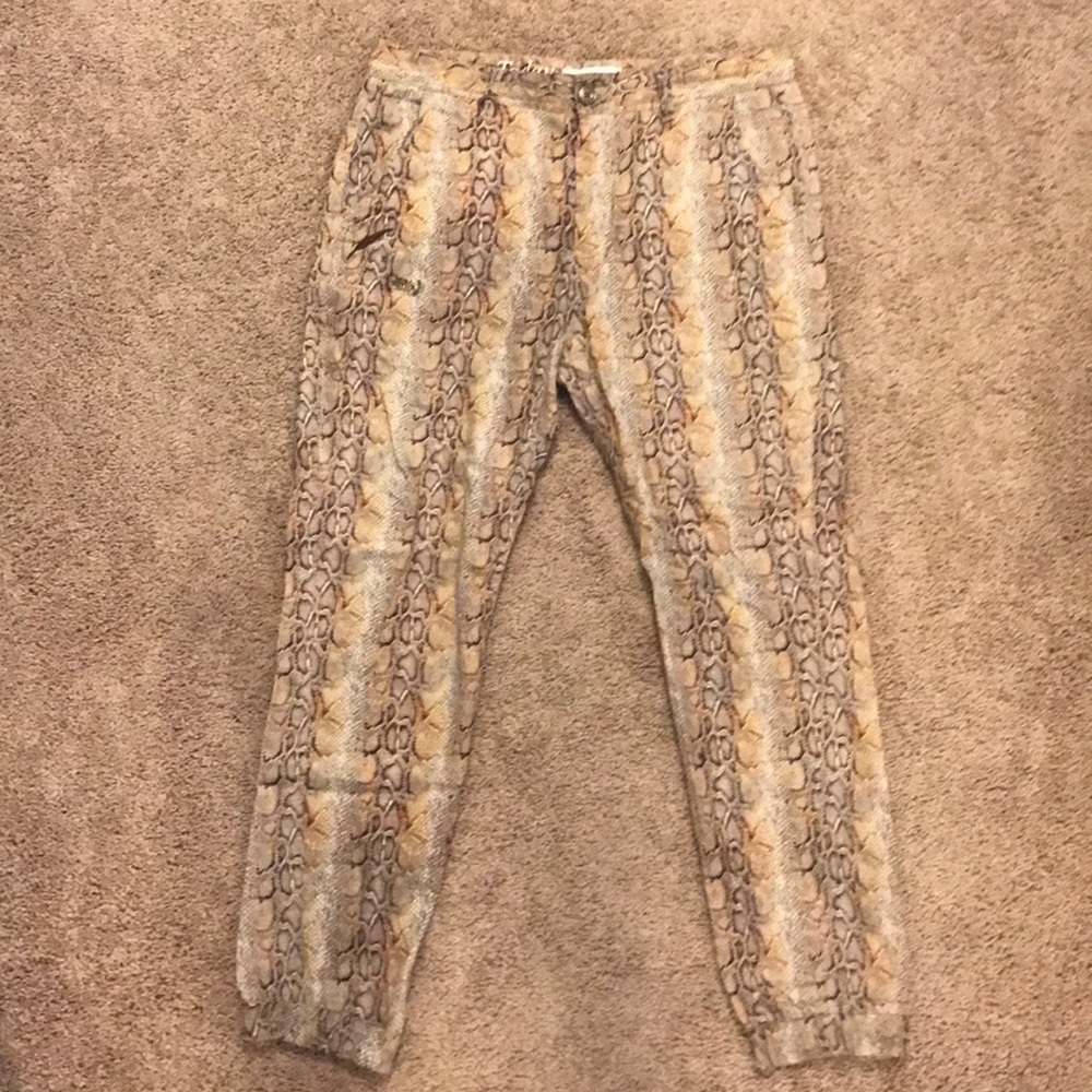 Snake Print Publish Jogger Pants Size 34